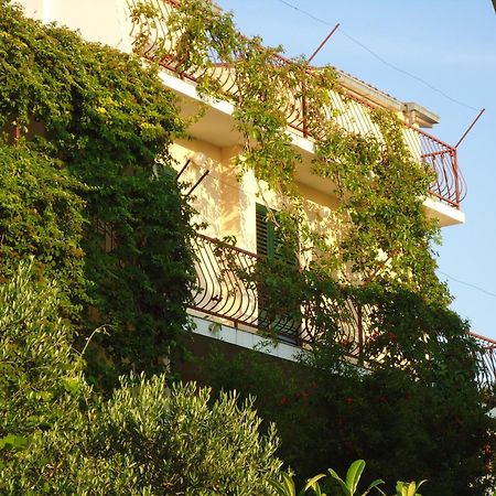 Apartments Bride'S Rock Baška Voda Kültér fotó